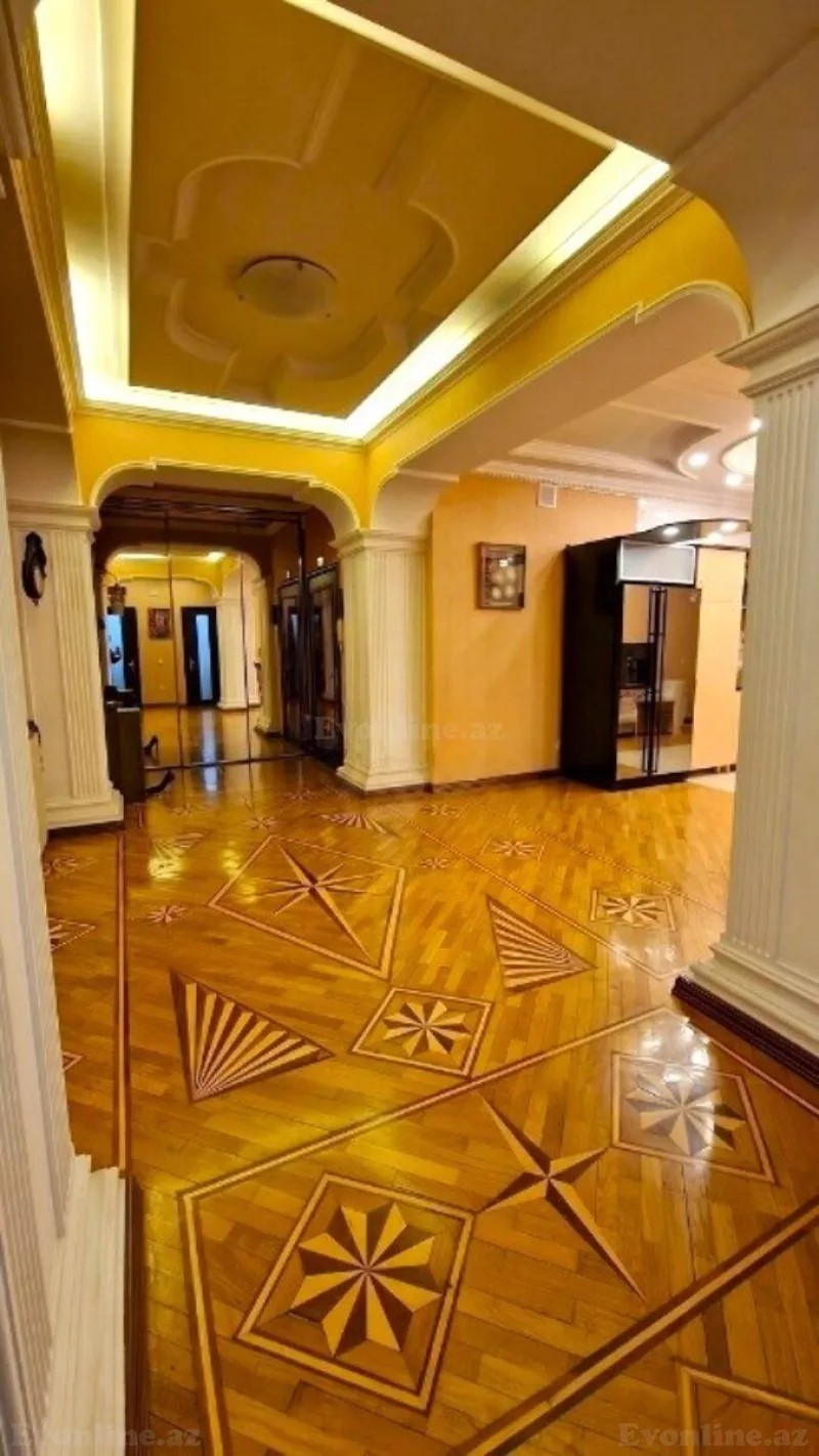 Satılır 3 otaqlı Mənzil Yeni tikili 140 m² 8 Noyabr m. - şəkil 6