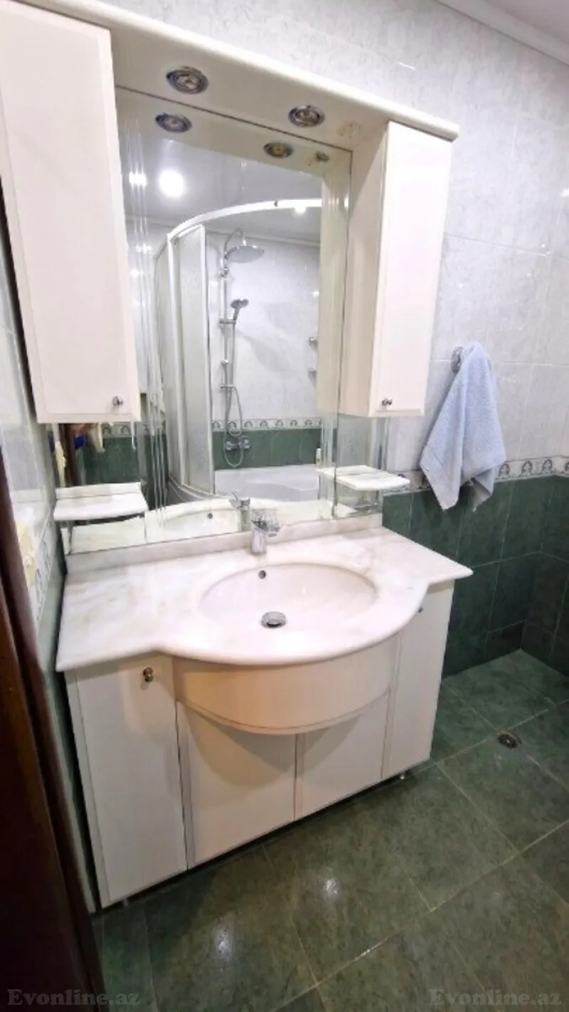 Satılır 3 otaqlı Mənzil Yeni tikili 140 m² 8 Noyabr m. - şəkil 11