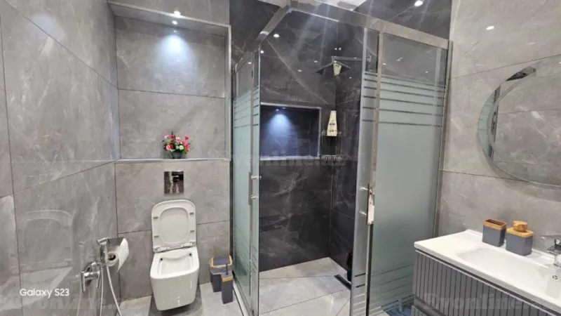 Kirayə verilir 3 otaqlı Mənzil Yeni tikili 100 m² Xətai r. - şəkil 15