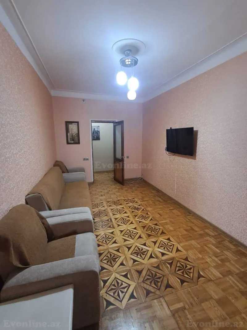 Kirayə verilir 3 otaqlı Mənzil Köhnə tikili 100 m² Yasamal - şəkil 3