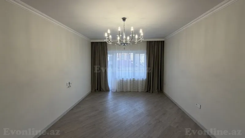 Satılır 3 otaqlı Mənzil Köhnə tikili 85 m² Xətai m.