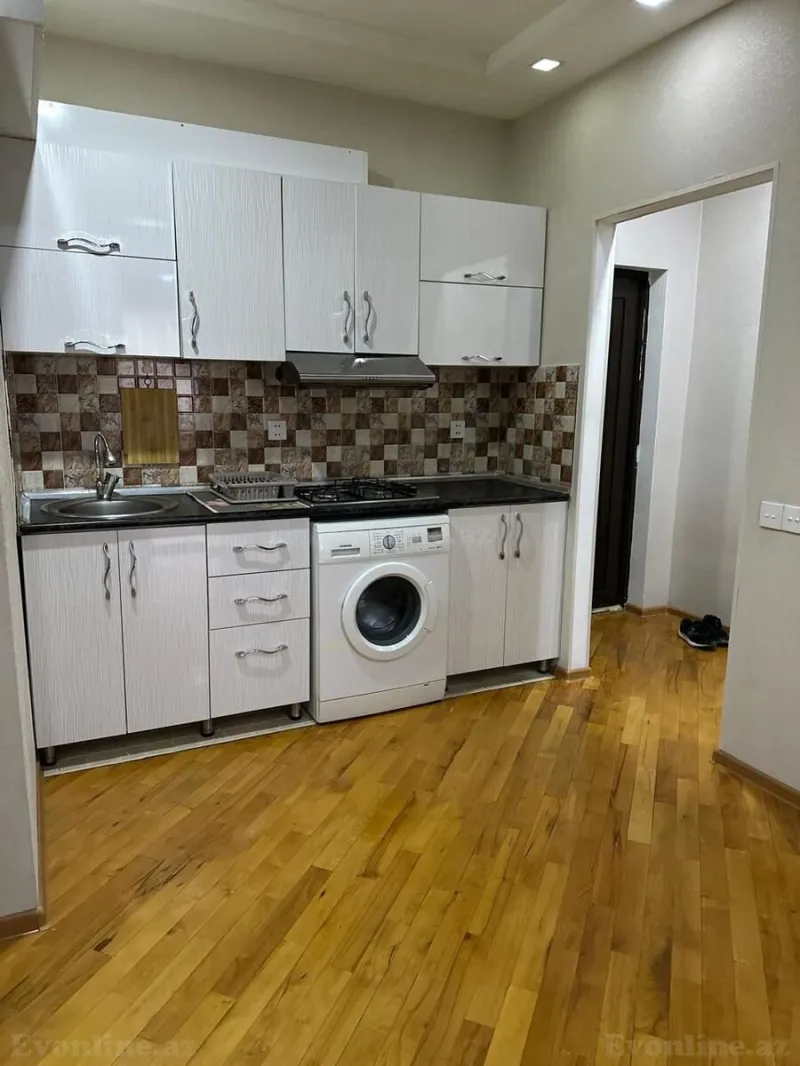 Kirayə verilir 2 otaqlı Mənzil Yeni tikili 80 m² Qara Qarayev m. - şəkil 11