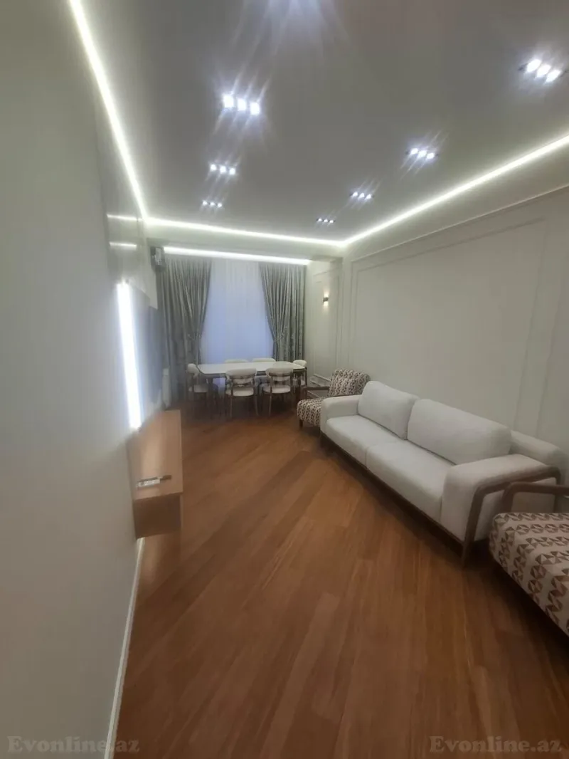 Satılır 2 otaqlı Mənzil Yeni tikili 70 m² 28 May m. - şəkil 7