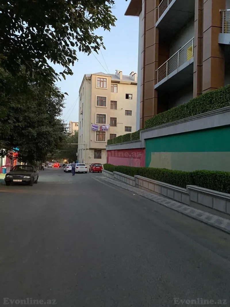 Kirayə verilir 3 otaqlı Mənzil Köhnə tikili 70 m² Nərimanov r.