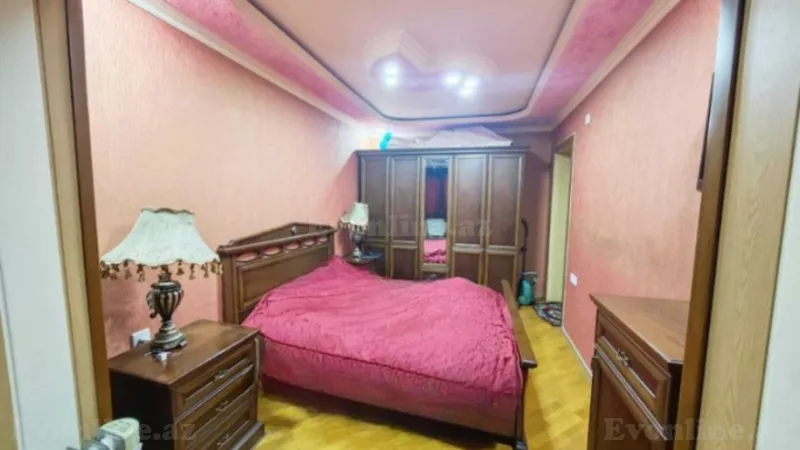 Satılır 3 otaqlı Mənzil Köhnə tikili 90 m² Nərimanov r. - şəkil 4