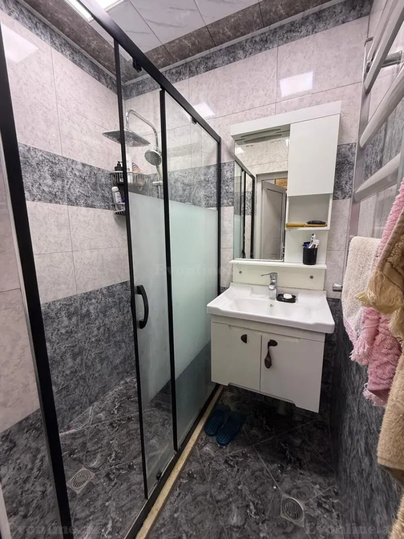 Satılır 2 otaqlı Mənzil Köhnə tikili 51 m² Biləcəri - şəkil 5