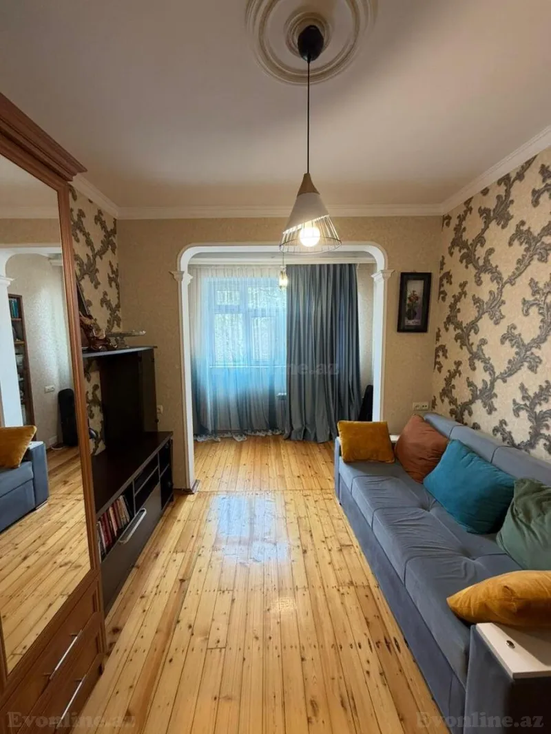 Satılır 4 otaqlı Mənzil Köhnə tikili 100 m² Xətai r. - şəkil 4