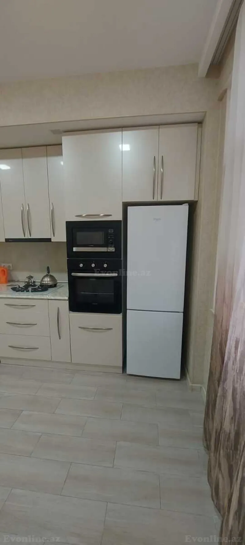 Kirayə verilir 2 otaqlı Mənzil Yeni tikili 95 m² Xətai m. - şəkil 9