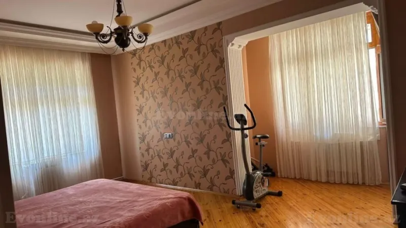 Kirayə verilir 4 otaqlı Mənzil Köhnə tikili 110 m² Yeni Yasamal - şəkil 9