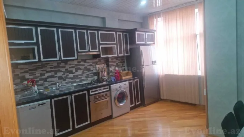 Satılır 2 otaqlı Mənzil Yeni tikili 100 m² Badamdar - şəkil 2