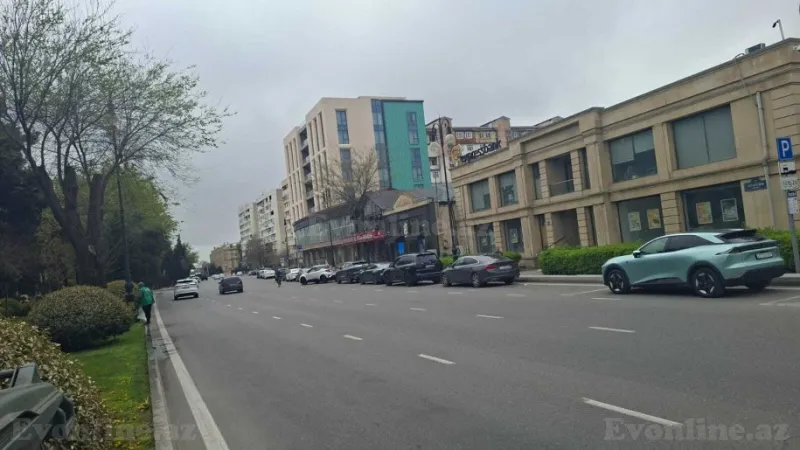 Satılır Torpaq 4.2 sot Gənclik m. - şəkil 5