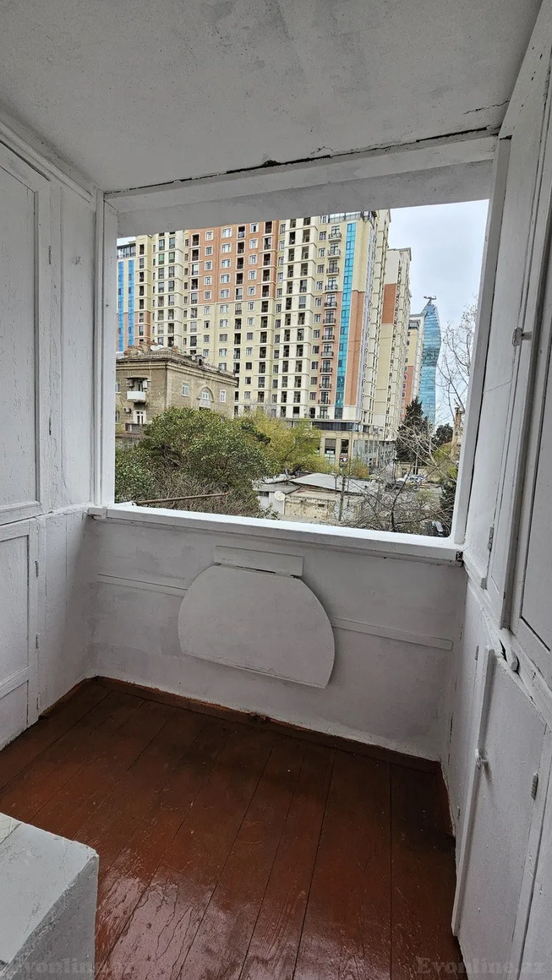 Satılır 2 otaqlı Mənzil Köhnə tikili 50 m² Nəriman Nərimanov m. - şəkil 6