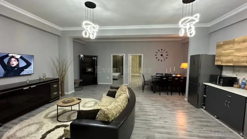 Satılır 3 otaqlı Mənzil Yeni tikili 91 m² Nərimanov r. - şəkil 4