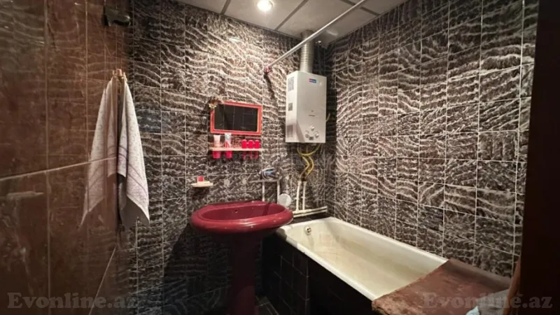 Satılır 2 otaqlı Mənzil Köhnə tikili 67 m² Həzi Aslanov m. - şəkil 9