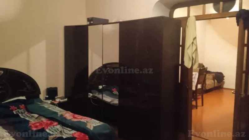 Satılır 3 otaqlı Mənzil Köhnə tikili 45 m² Nəsimi r. - şəkil 3