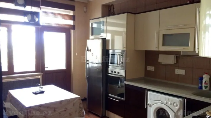 Satılır 4 otaqlı Mənzil Yeni tikili 117 m² Nəsimi r. - şəkil 7