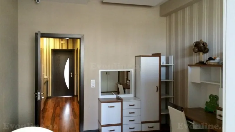 Satılır 4 otaqlı Mənzil Yeni tikili 117 m² Nəsimi r. - şəkil 9