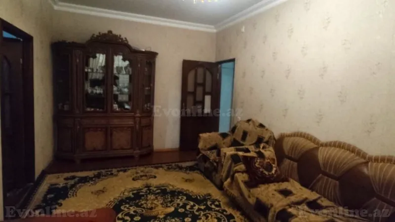 Satılır 5 otaqlı Mənzil Köhnə tikili 130 m² Neftçilər m. - şəkil 2