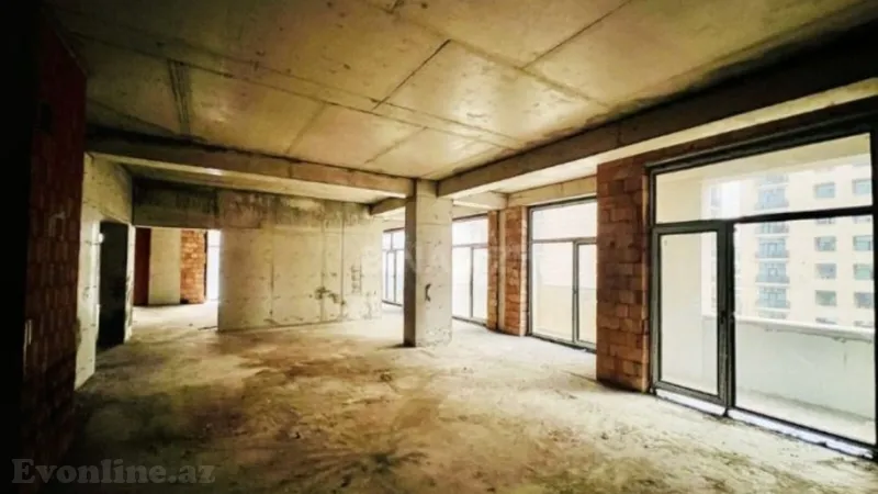 Satılır 4 otaqlı Mənzil Yeni tikili 195 m² 28 May m. - şəkil 5