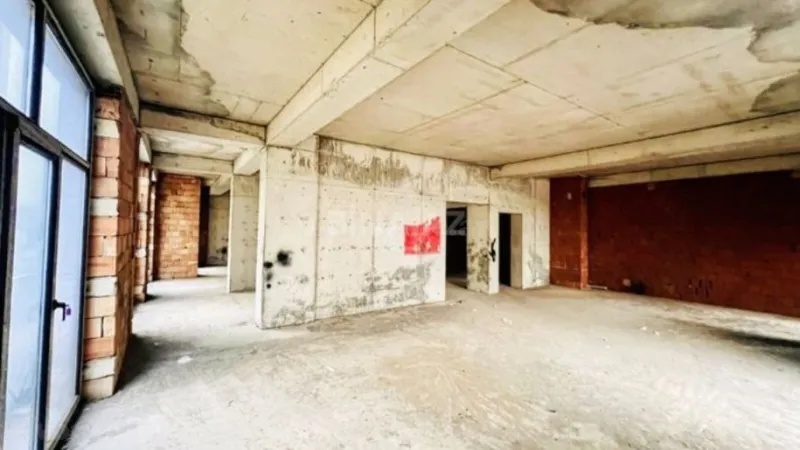 Satılır 4 otaqlı Mənzil Yeni tikili 195 m² 28 May m. - şəkil 23