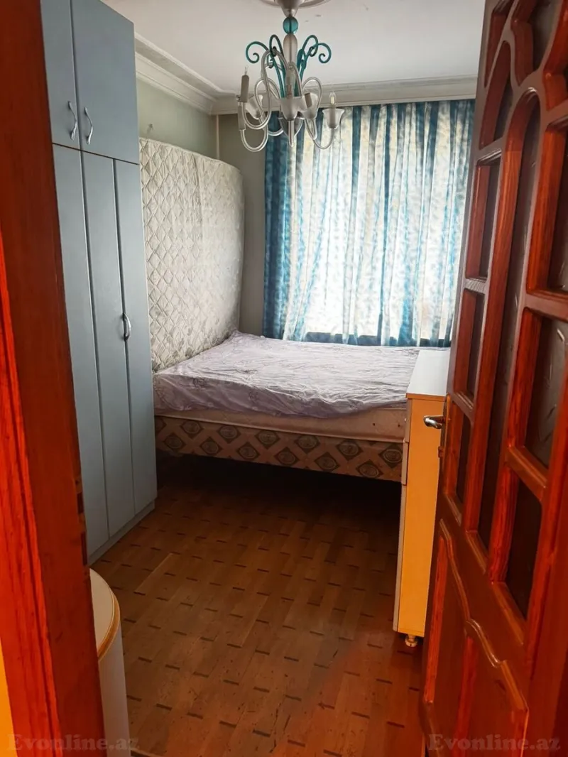 Kirayə verilir 3 otaqlı Mənzil Köhnə tikili 80 m² Sahil m. - şəkil 4