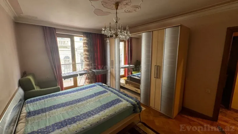 Kirayə verilir 3 otaqlı Mənzil Köhnə tikili 80 m² Sahil m. - şəkil 7