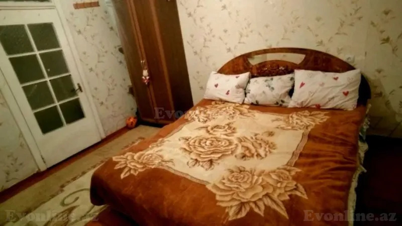 Satılır 2 otaqlı Mənzil Köhnə tikili 60 m² Xalqlar Dostluğu m. - şəkil 6