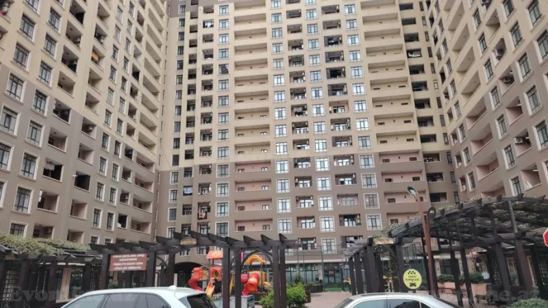 Kirayə verilir 2 otaqlı Mənzil Yeni tikili 90 m² İnşaatçılar m. - şəkil 6