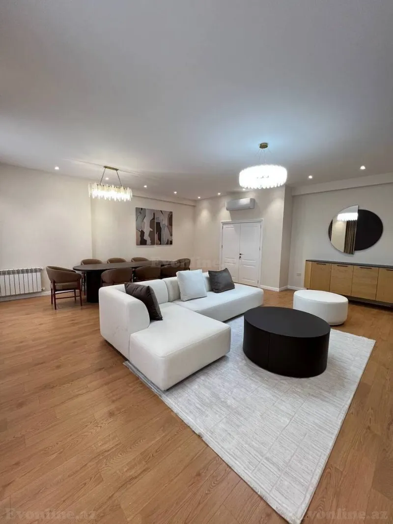 3 otaqlı Mənzil 160 m² Xətai r. Kirayə verilir