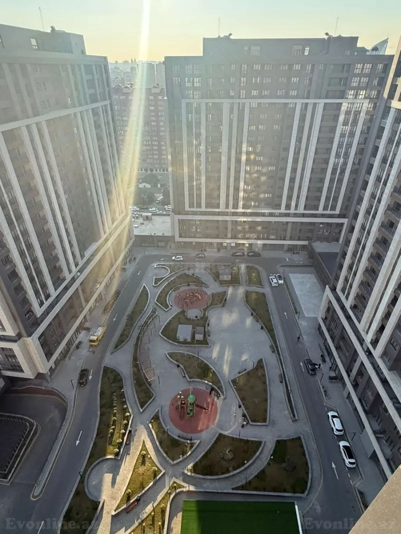 Satılır 3 otaqlı Mənzil Yeni tikili 125 m² Xətai r.