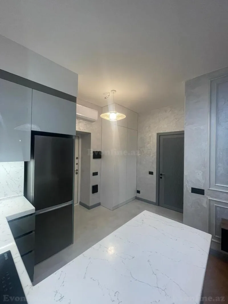 Satılır 2 otaqlı Mənzil Yeni tikili 42 m² Elmlər Akademiyası m. - şəkil 10