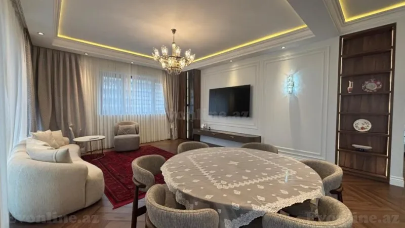 3 otaqlı Mənzil 157 m² Xətai r. Kirayə verilir