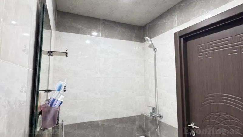 Satılır 1 otaqlı Mənzil Yeni tikili 45 m² Elmlər Akademiyası m. - şəkil 12