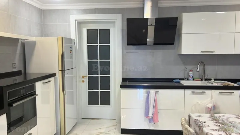 Kirayə verilir 6 otaqlı Mənzil Yeni tikili 400 m² Səbail r. - şəkil 13