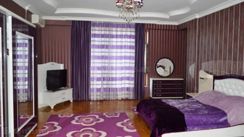 Kirayə verilir 4 otaqlı Mənzil Yeni tikili 150 m² İnşaatçılar m.