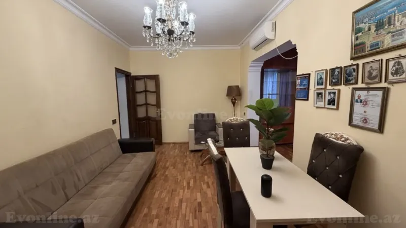 Satılır 2 otaqlı Mənzil Köhnə tikili 42 m² 8-ci mikrorayon - şəkil 3