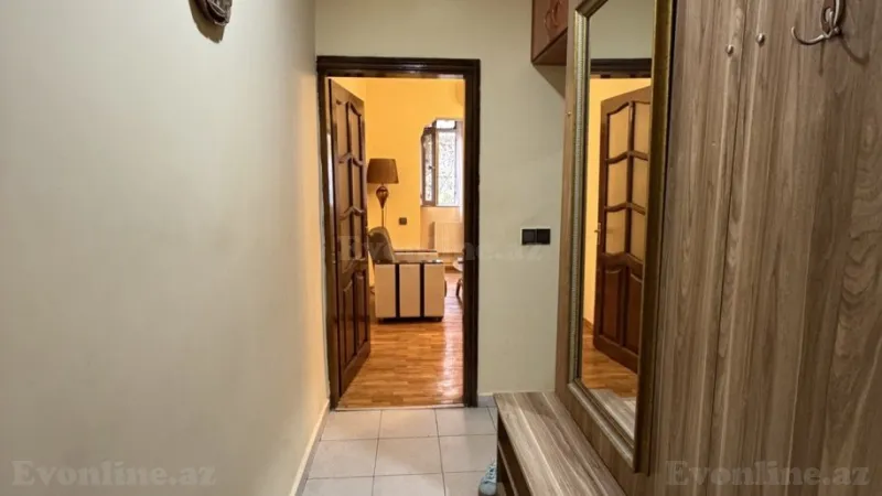 Satılır 2 otaqlı Mənzil Köhnə tikili 42 m² 8-ci mikrorayon - şəkil 13