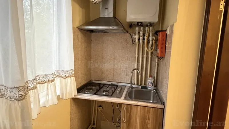 Satılır 2 otaqlı Mənzil Köhnə tikili 42 m² 8-ci mikrorayon - şəkil 19