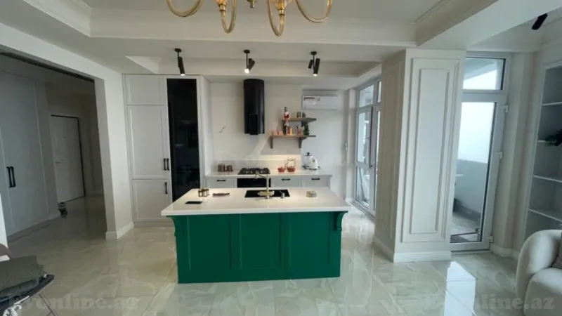 2 otaqlı Mənzil 80 m² Xətai r. Kirayə verilir