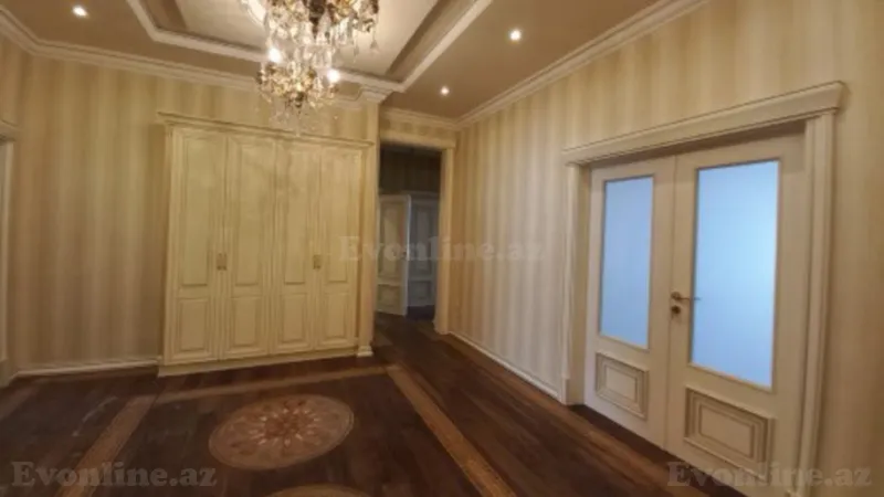 Satılır 4 otaqlı Mənzil Yeni tikili 204 m² İçərişəhər m. - şəkil 8