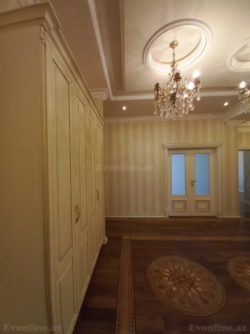 Satılır 4 otaqlı Mənzil Yeni tikili 204 m² İçərişəhər m. - şəkil 13