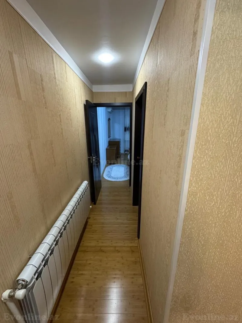 Satılır 3 otaqlı Mənzil Köhnə tikili 85 m² Bayıl - şəkil 2