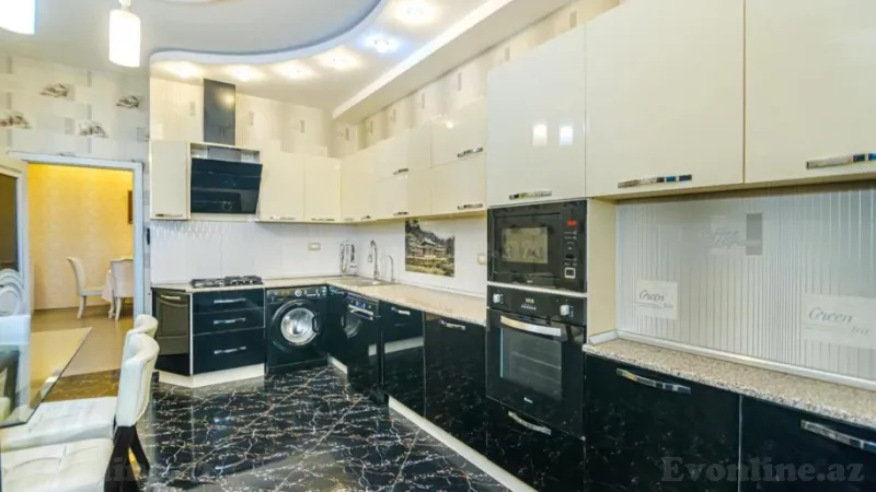 Satılır 4 otaqlı Mənzil Yeni tikili 176 m² Sahil m. - şəkil 11