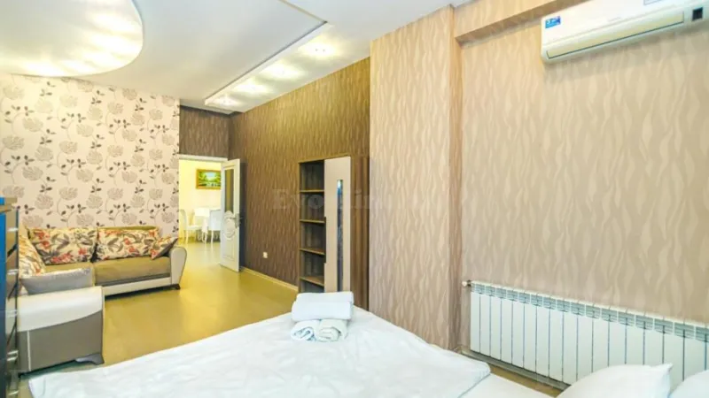 Satılır 4 otaqlı Mənzil Yeni tikili 176 m² Sahil m. - şəkil 25