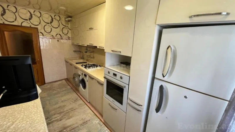 Kirayə verilir 3 otaqlı Mənzil Köhnə tikili 80 m² Badamdar - şəkil 9