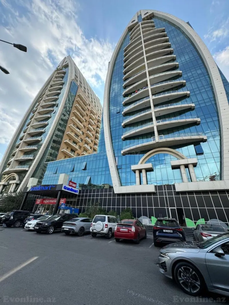 Satılır 3 otaqlı Mənzil Yeni tikili 114 m² İçərişəhər m. - şəkil 2