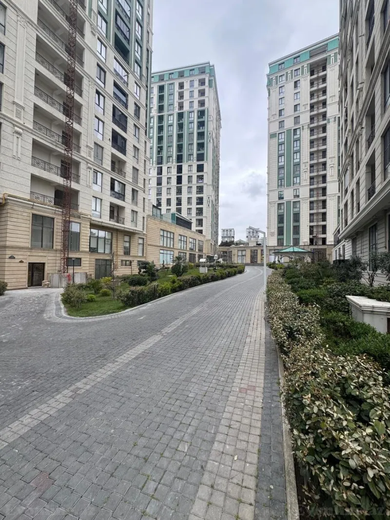 3 otaqlı Mənzil 120 m² Nəriman Nərimanov m. Kirayə verilir