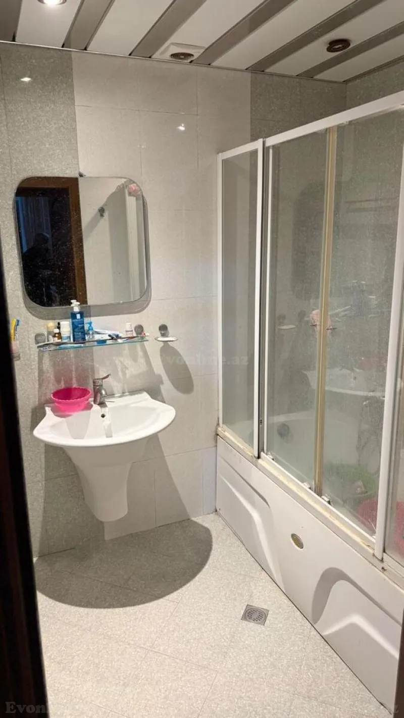 Satılır 3 otaqlı Mənzil Yeni tikili 140 m² Nizami m. - şəkil 17