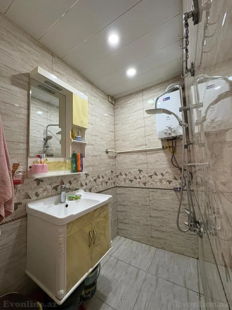 Satılır 2 otaqlı Mənzil Köhnə tikili 60 m² Suraxanı r. - şəkil 20