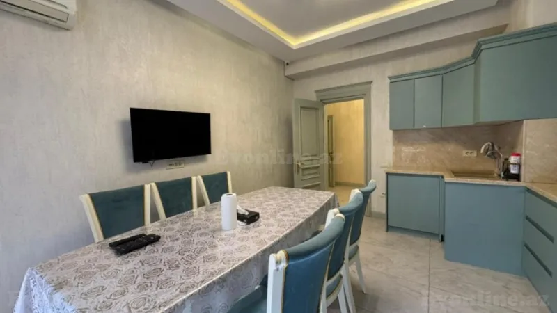 Kirayə verilir 3 otaqlı Mənzil Yeni tikili 180 m² Xətai r. - şəkil 7